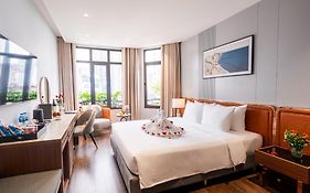 San Hanoi Hotel & Gaming